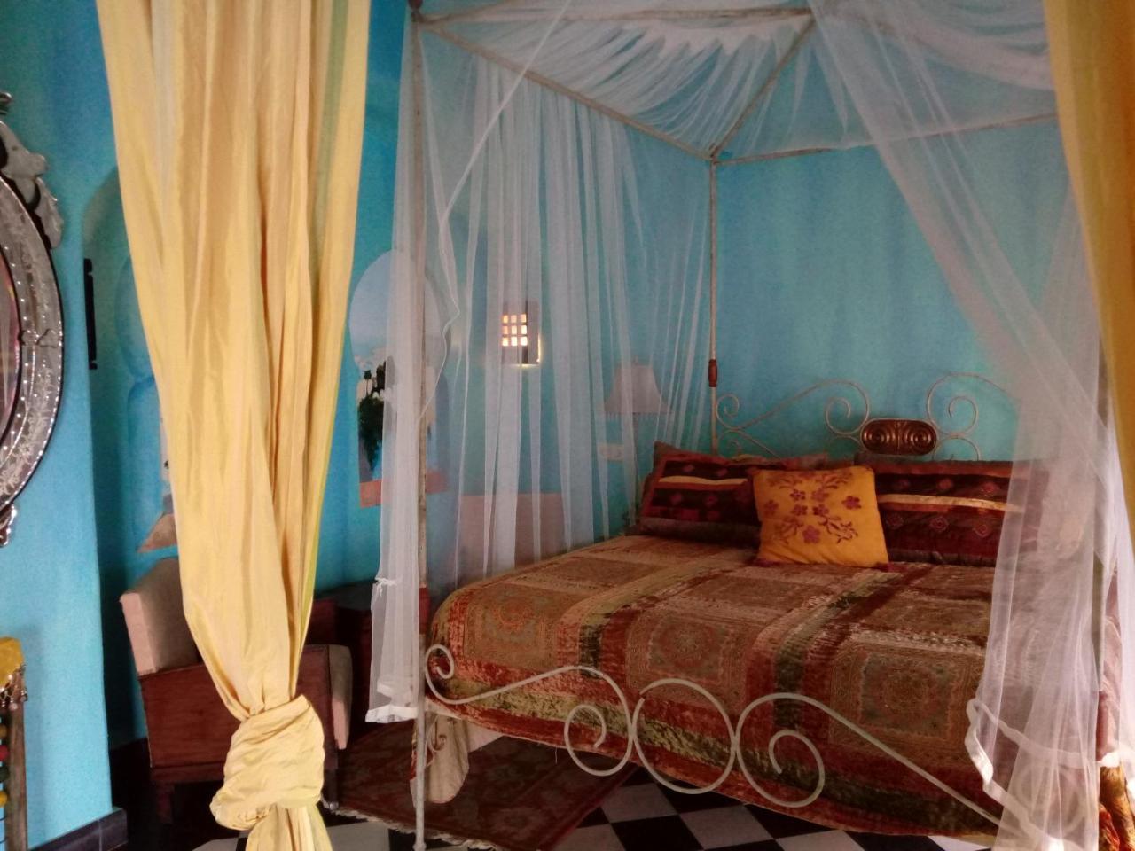 Hotel Utopia Benalup-Casas Viejas Zewnętrze zdjęcie